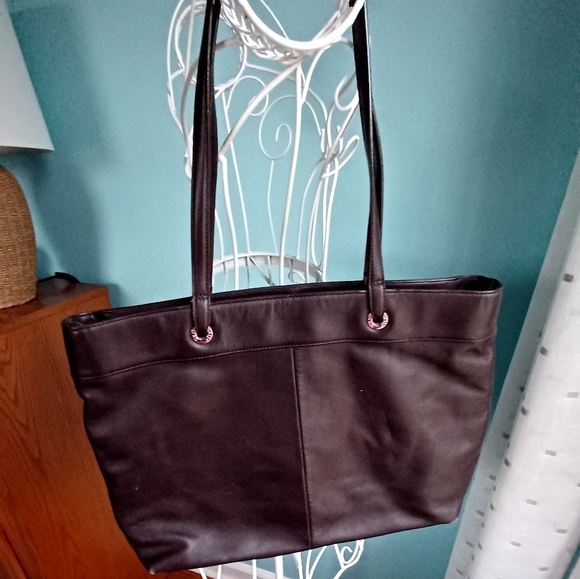 Dkny Handbags - DKNY Brown Faux Leather Tote Bag